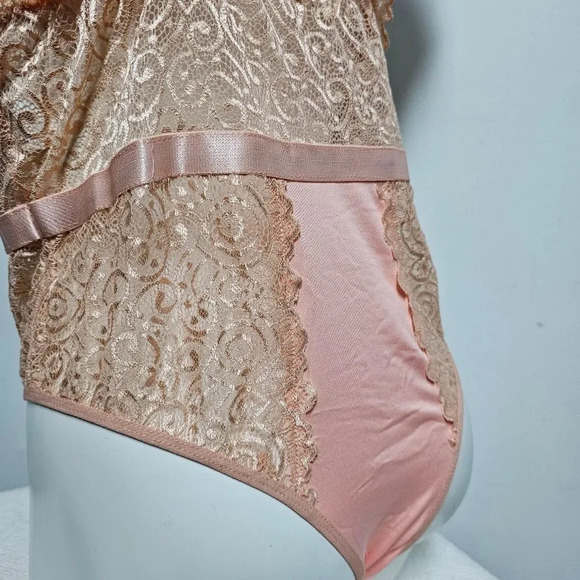 New Even peachy pink deep V snap crotch lace teddy lingerie - Picture 5 of 8